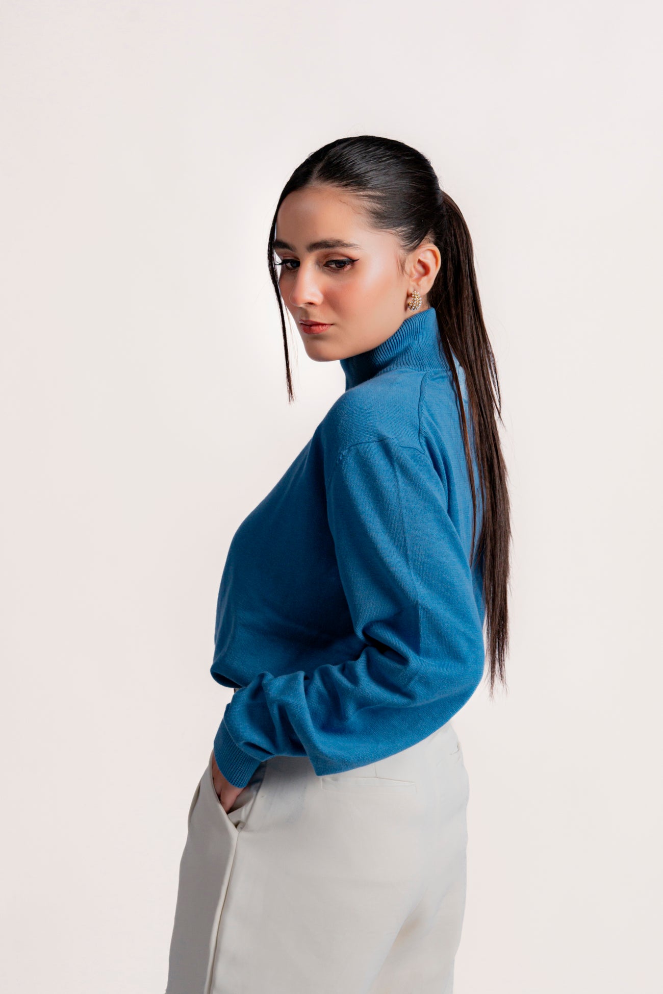 TURTLE NECK KNIT JUMPER