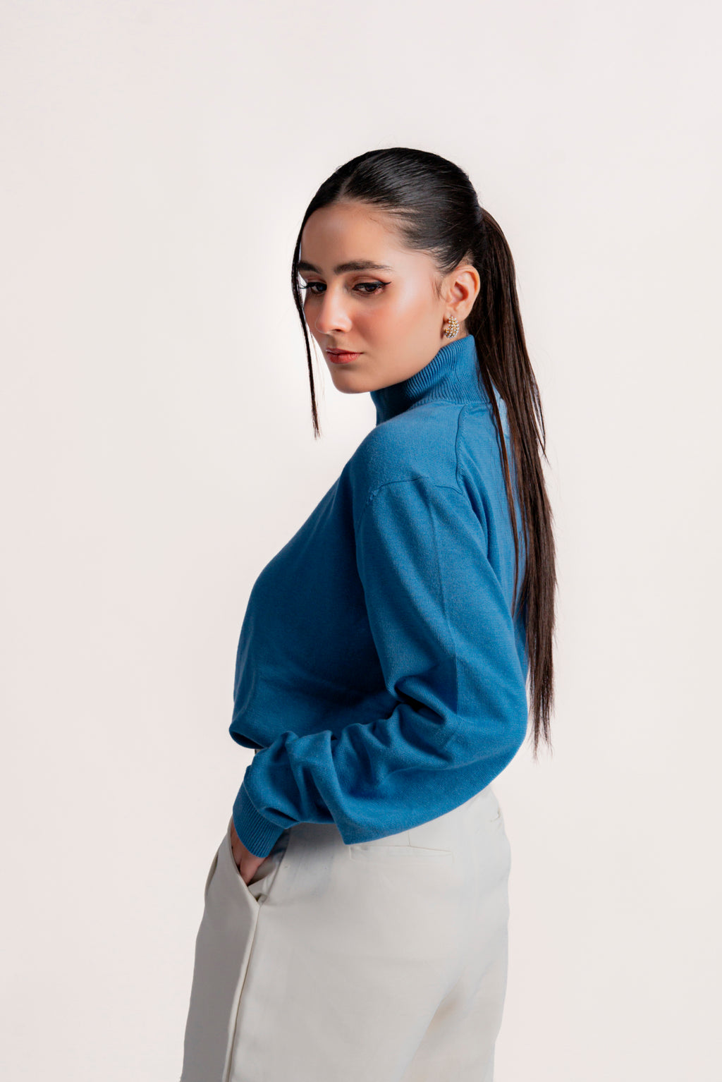 TURTLE NECK KNIT JUMPER