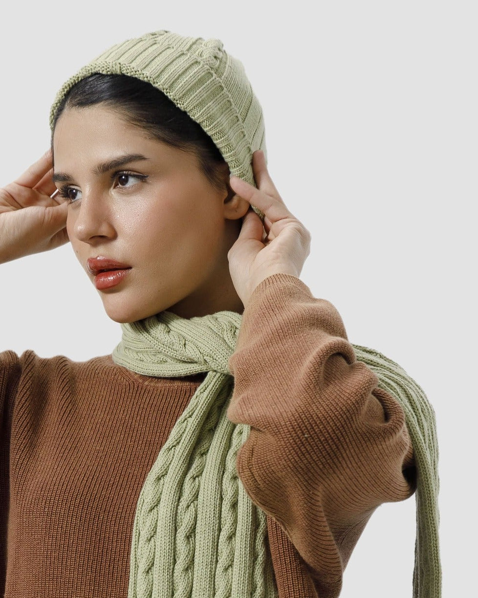 MIST GREEN MUFFLER & BEANIE SET