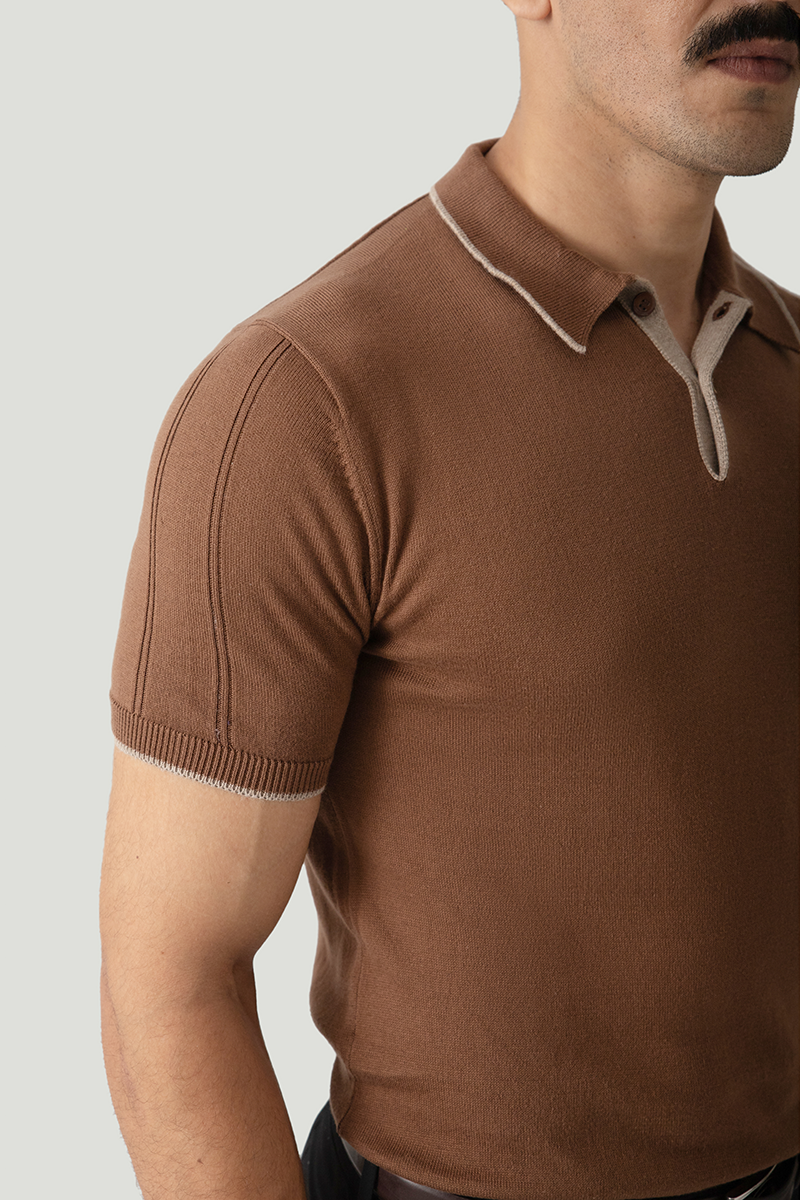 SPREAD COLLAR KNIT POLO WITH DROP NEEDLE