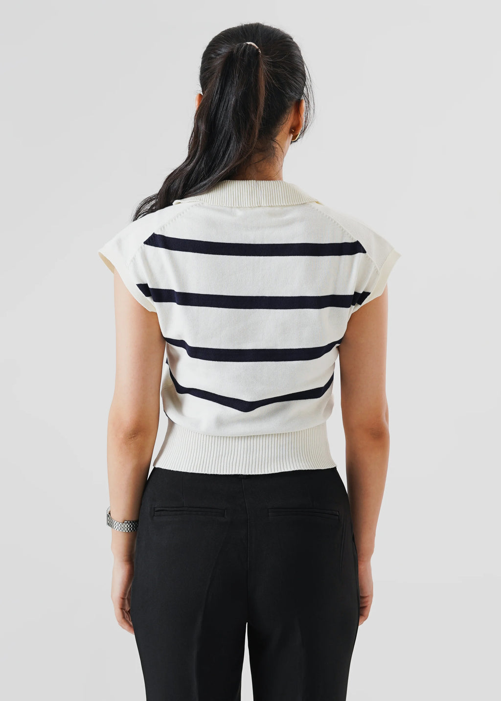 STRIPPED SLEEVELESS CROPPED KNIT POLO