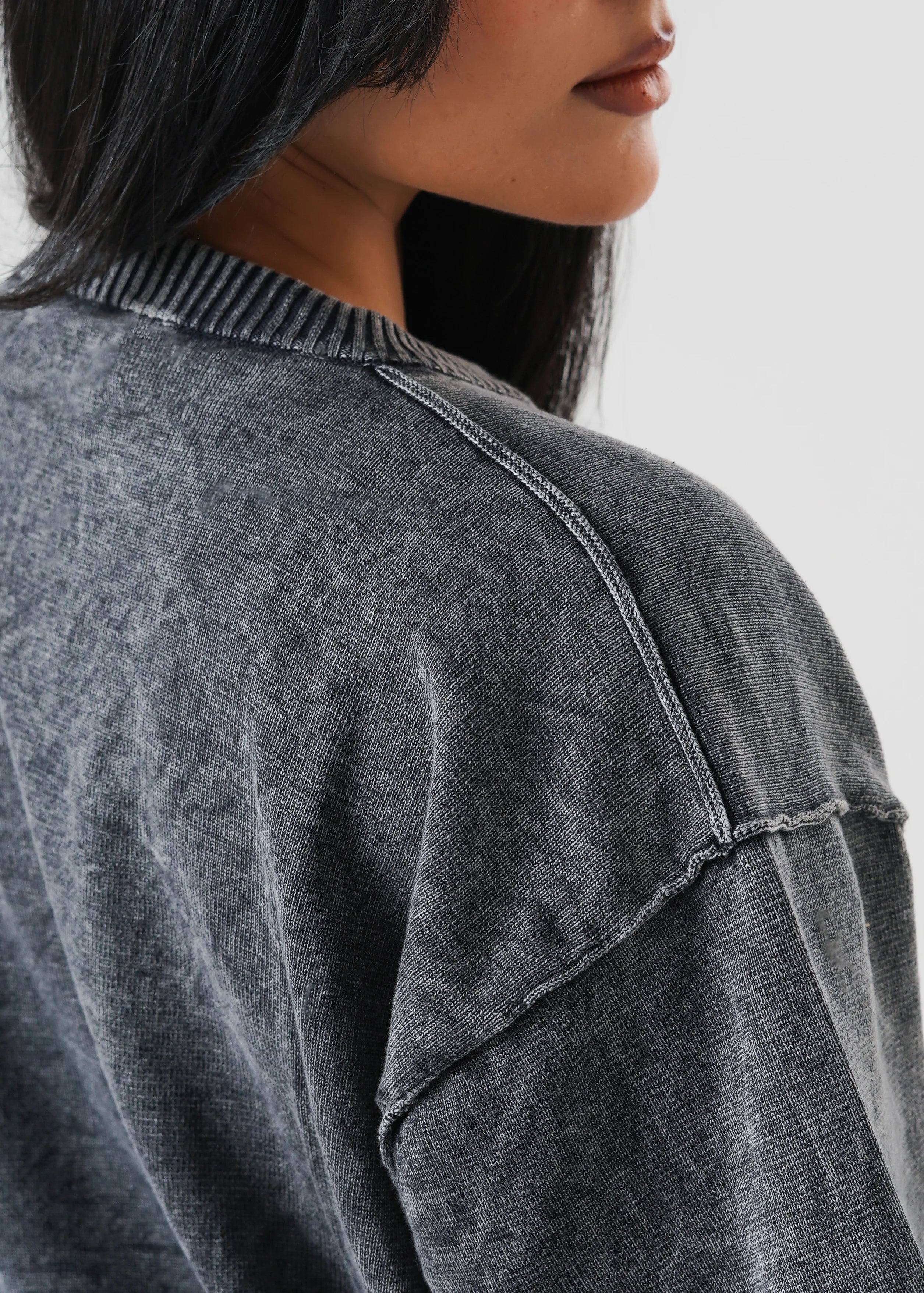 WASHED REVERSE LINKED OVERSIZED KNIT T-SHIRT